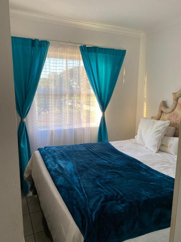 To Let 2 Bedroom Property for Rent in Maitland Western Cape